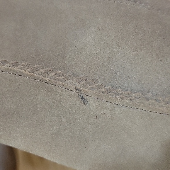 Nine West quicksand tan suede booties size 9 - Picture 10 of 10